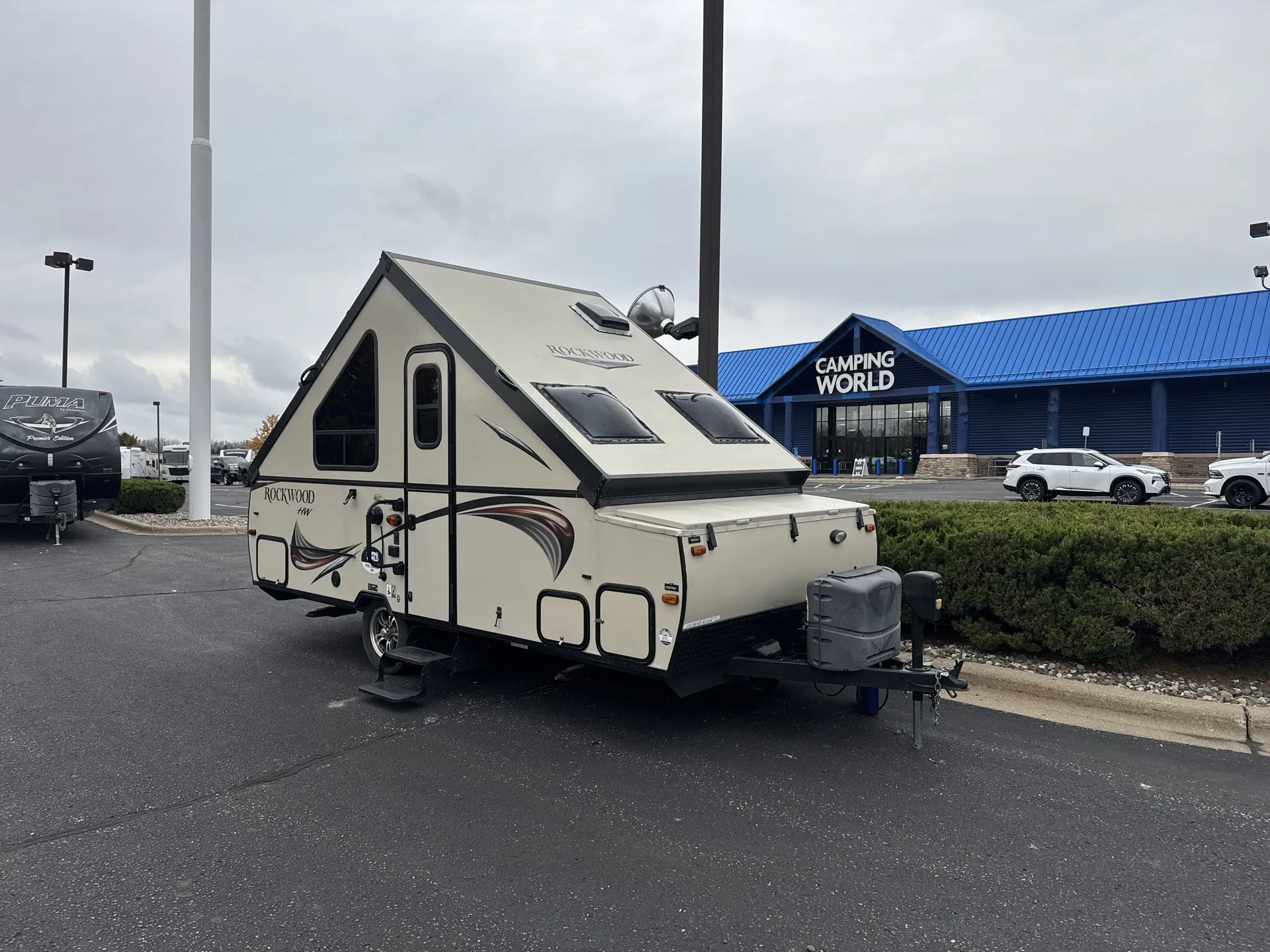 2016 Forest River Rockwood Hard Side A212HW - Photo 2