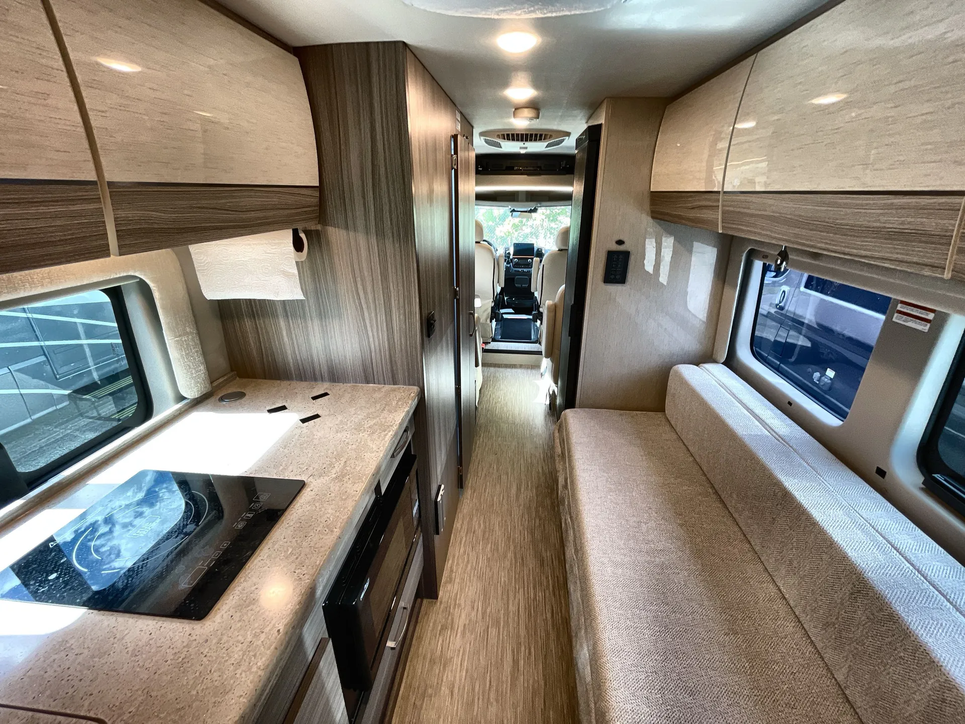 2024 entegra coach Ethos Li 20AL — living area main
