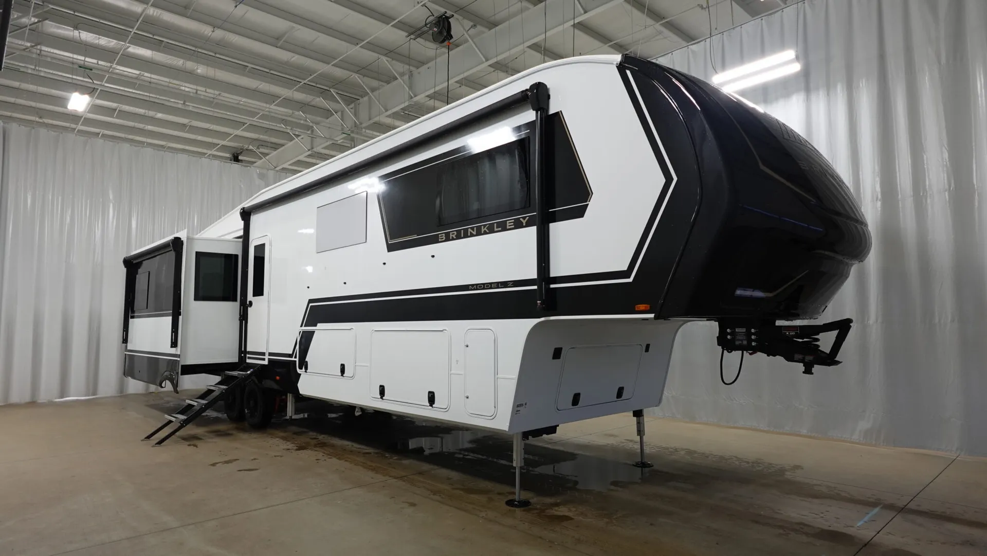 2026 Brinkley Model Z 3610 - Photo 2