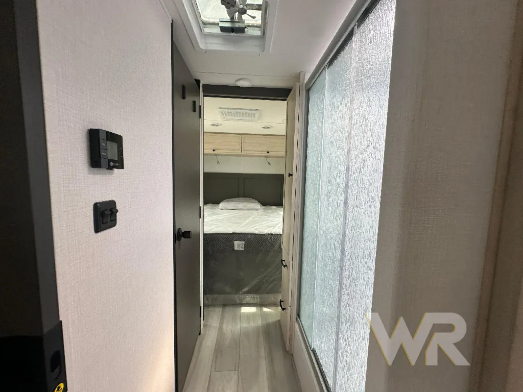 2027 Forest River Sunseeker 3150S, Photos photo 19