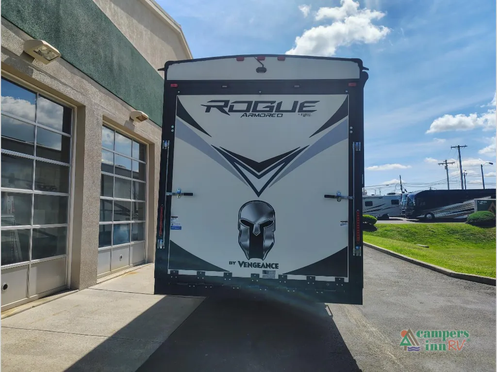 2022 Forest River Vengeance Rogue Armored 351G2, Photos photo 6