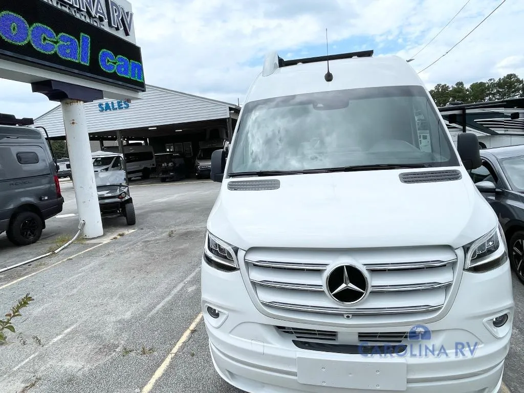 2025 Tiffin Motorhomes GT1 New    19 AG - Photo 2
