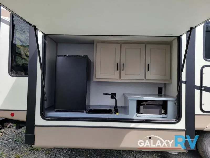2023 Forest River RV Wildwood 35RE - Photo 4