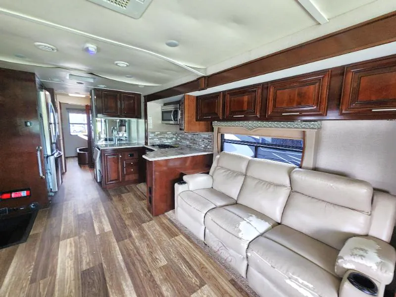 2019 Forest River Georgetown XL 378TS - Photo 4