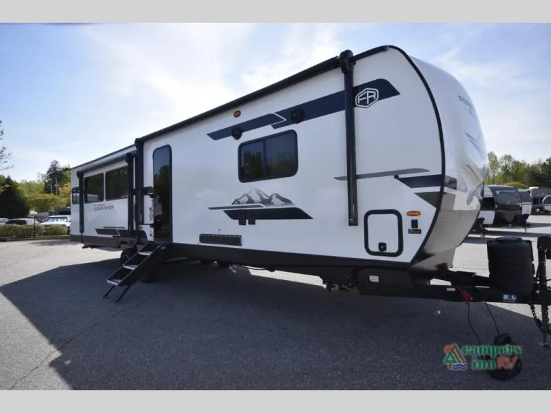 2026 Forest River Grand Surveyor 305RLBS - Photo 4