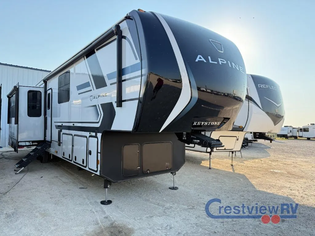2026 Keystone Alpine 3910RK - Photo 3