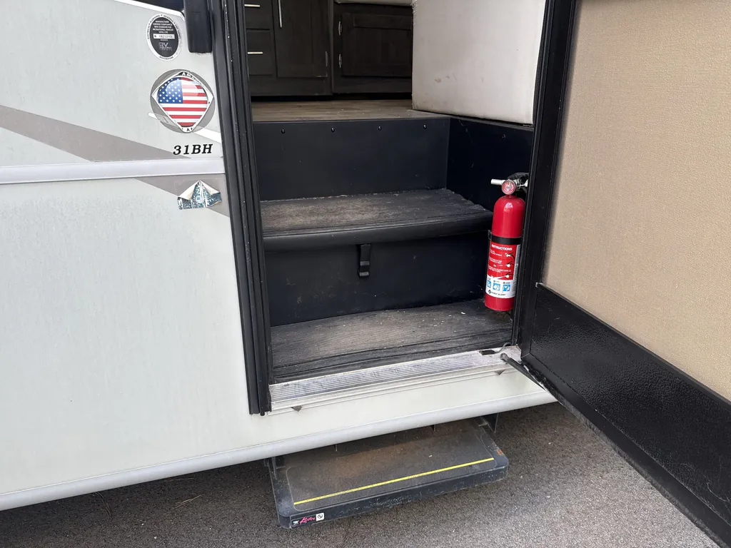 2022 Coachmen Pursuit 31BH, Photos photo 44