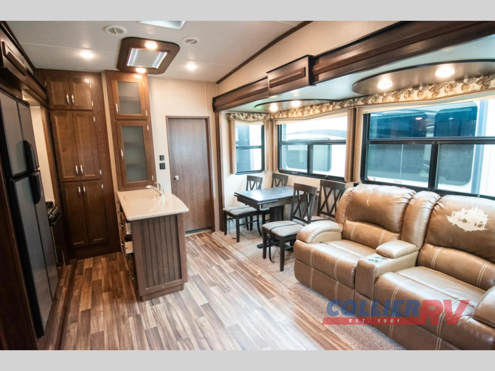 2018 Keystone Montana High Country 340BH - Photo 3