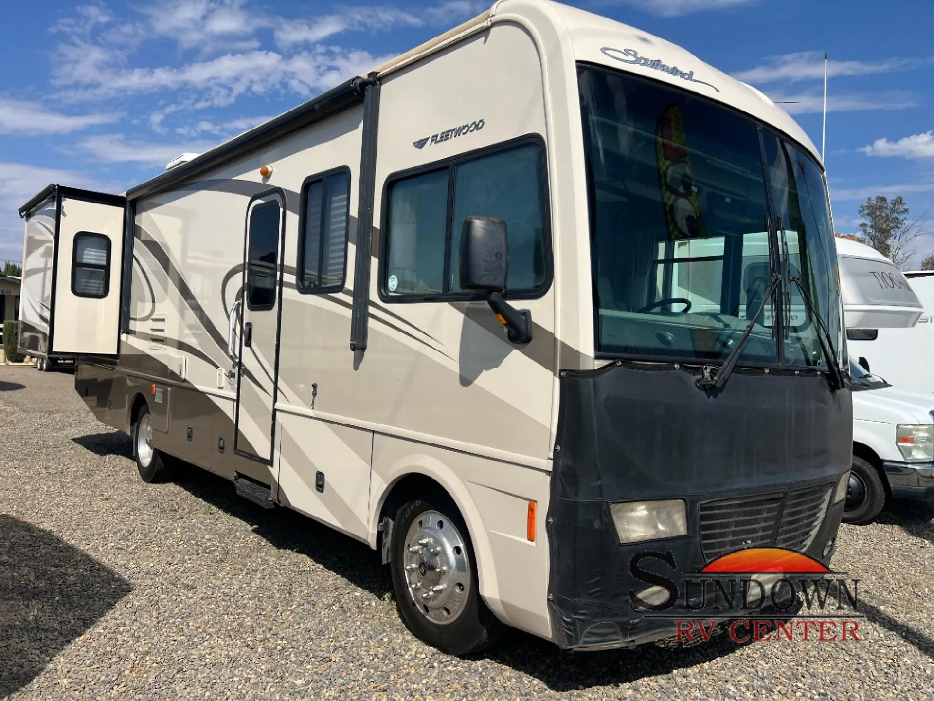 2008 Fleetwood Southwind 32VS - Photo 2