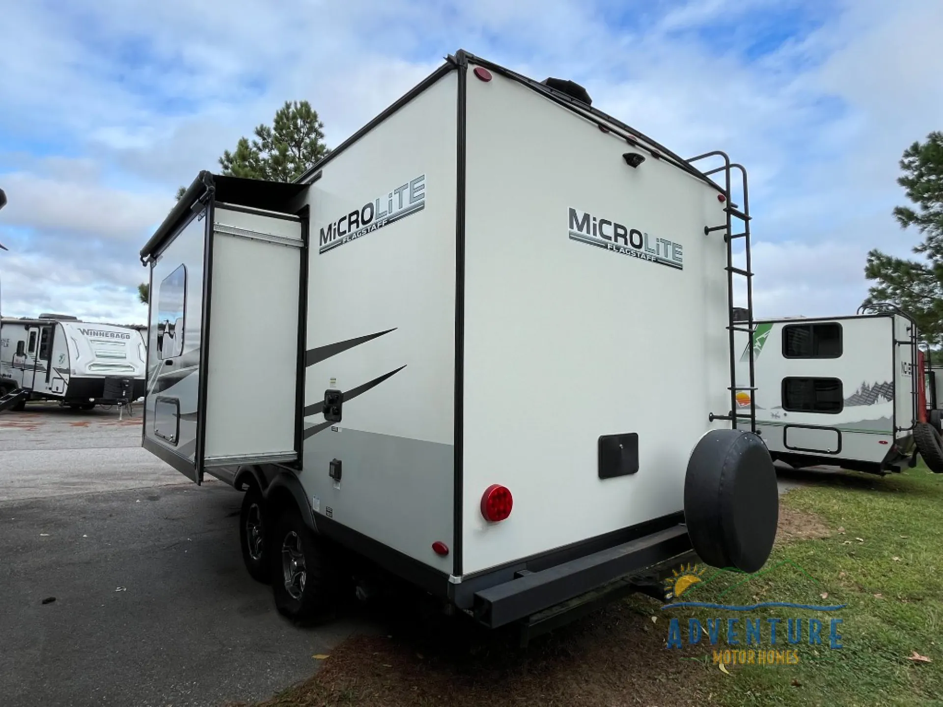 2021 Forest River Flagstaff Micro Lite 21FBRS — Photo 7