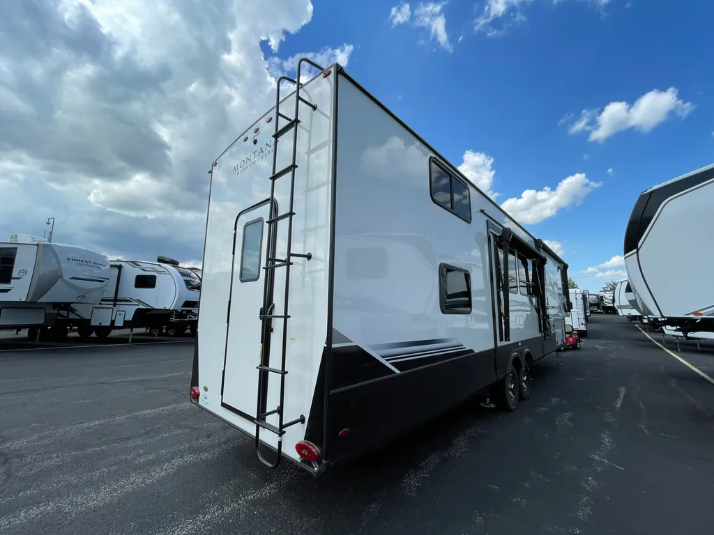 2024 Keystone Montana High Country 381TB, Photos photo 22