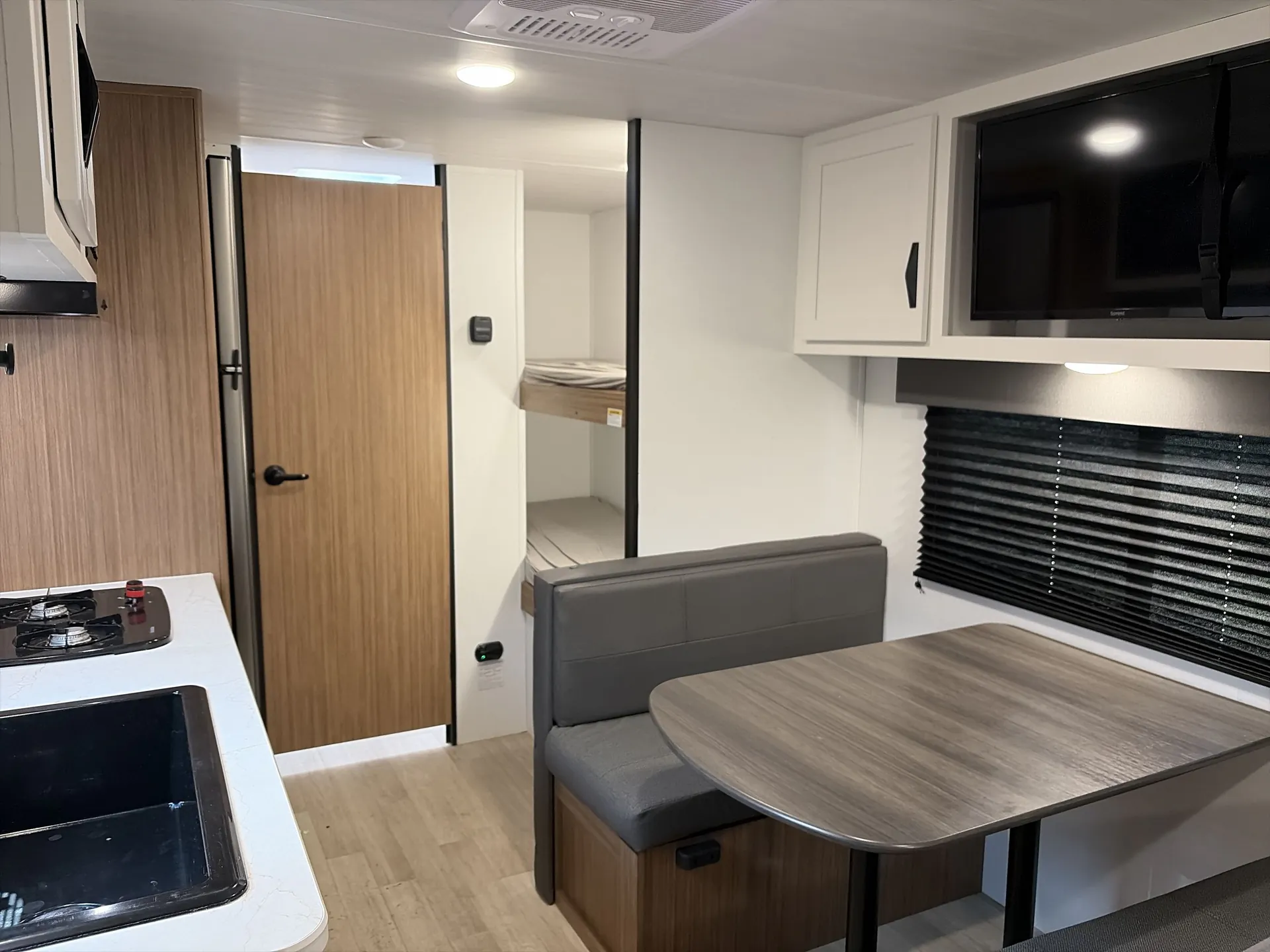 2025 Keystone Passport Classic 170BH — living area main