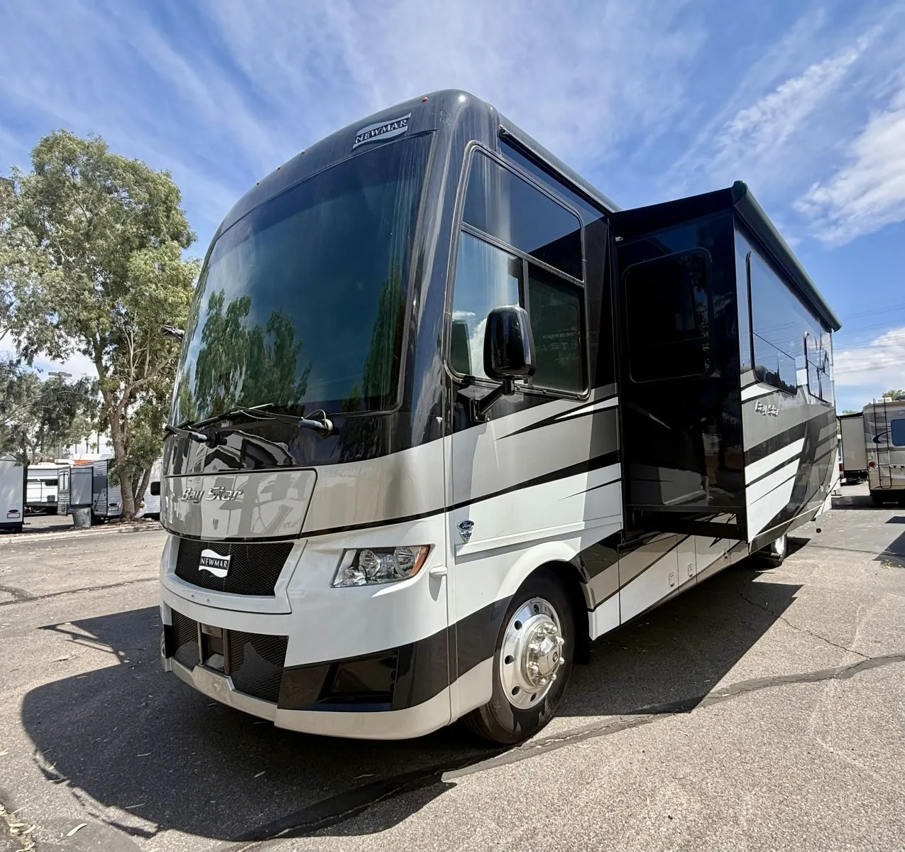 2026 Newmar Bay Star 3609 - Photo 3