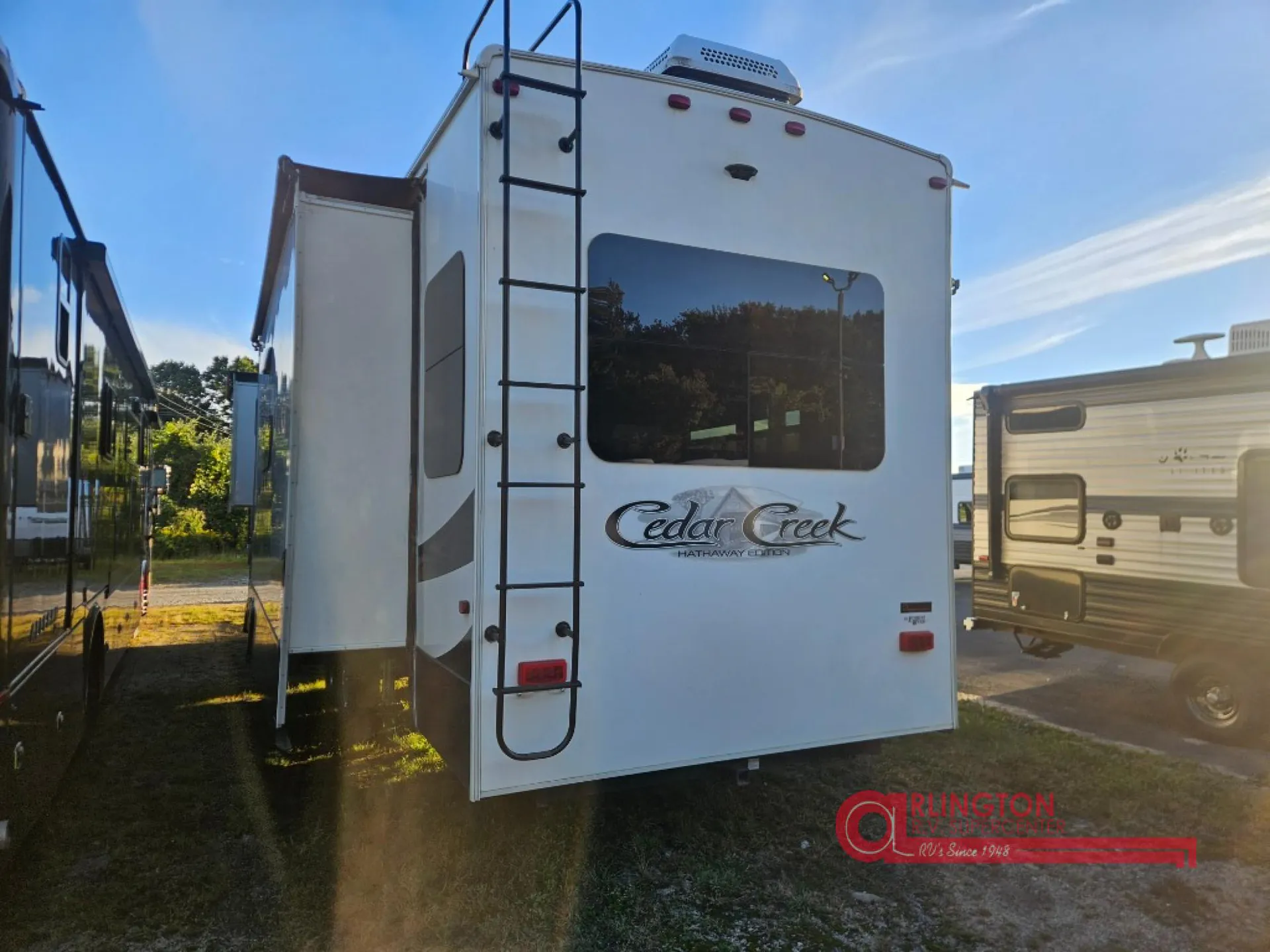 2020 Forest River Cedar Creek Hathaway Edition 34IK — Photo 7