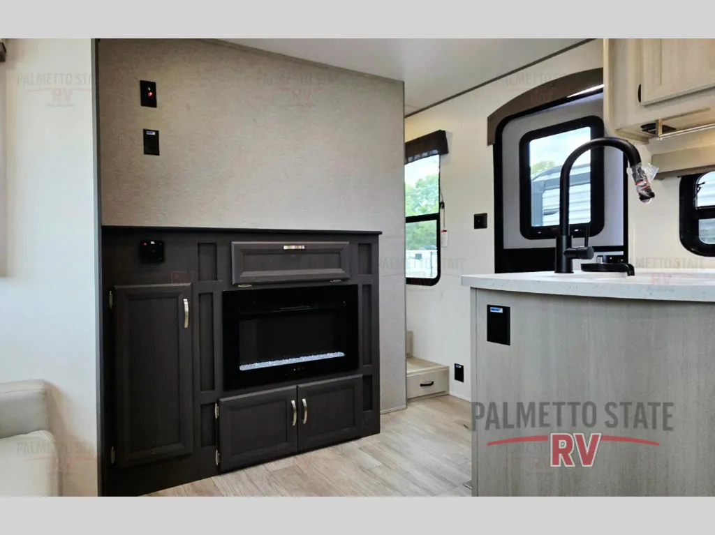 2027 Coachmen Catalina Legacy Edition 333DBDSCK, Photos photo 18