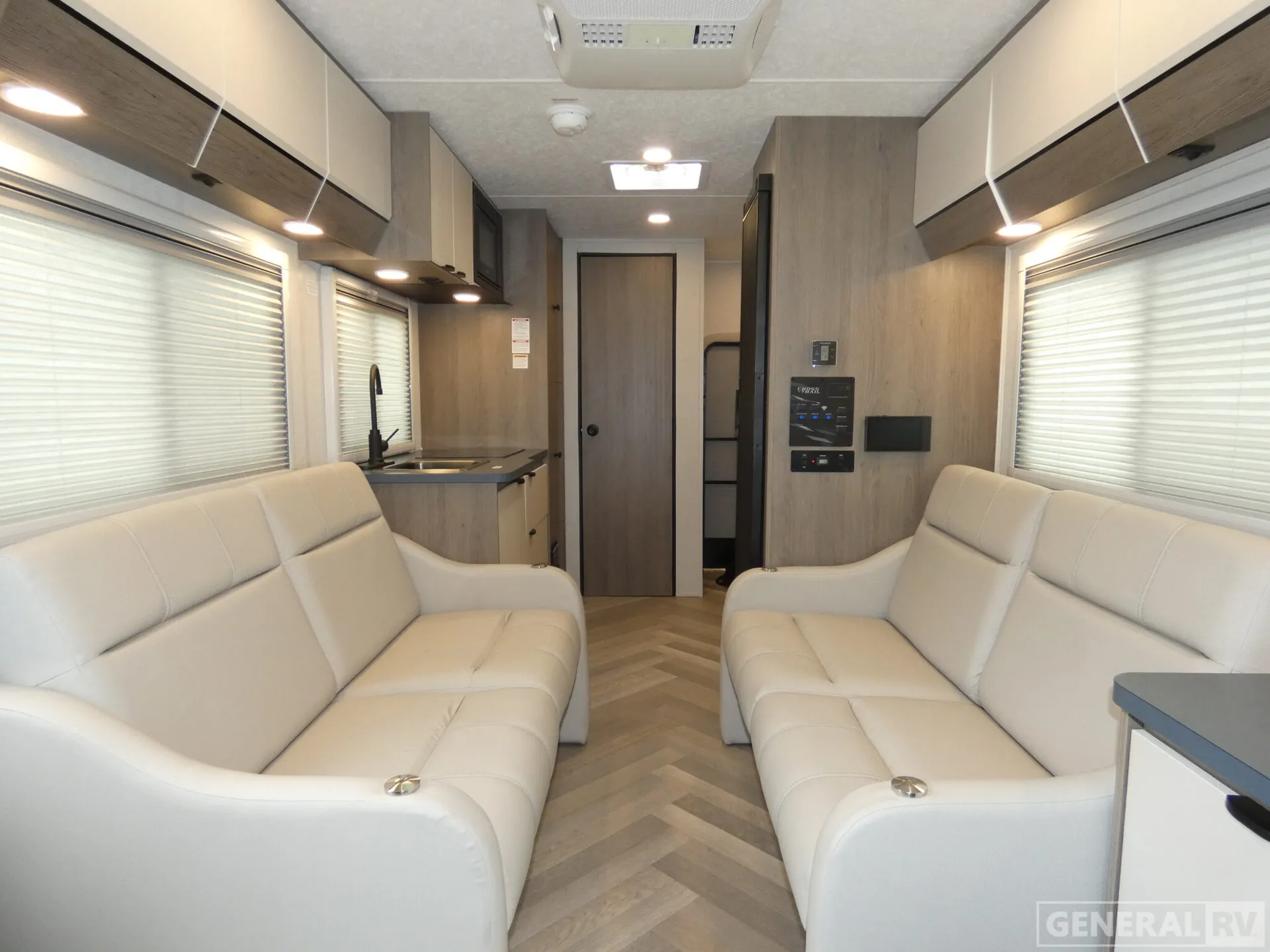 2026 Coachmen Cross Trail EV 20BH - Photo 3