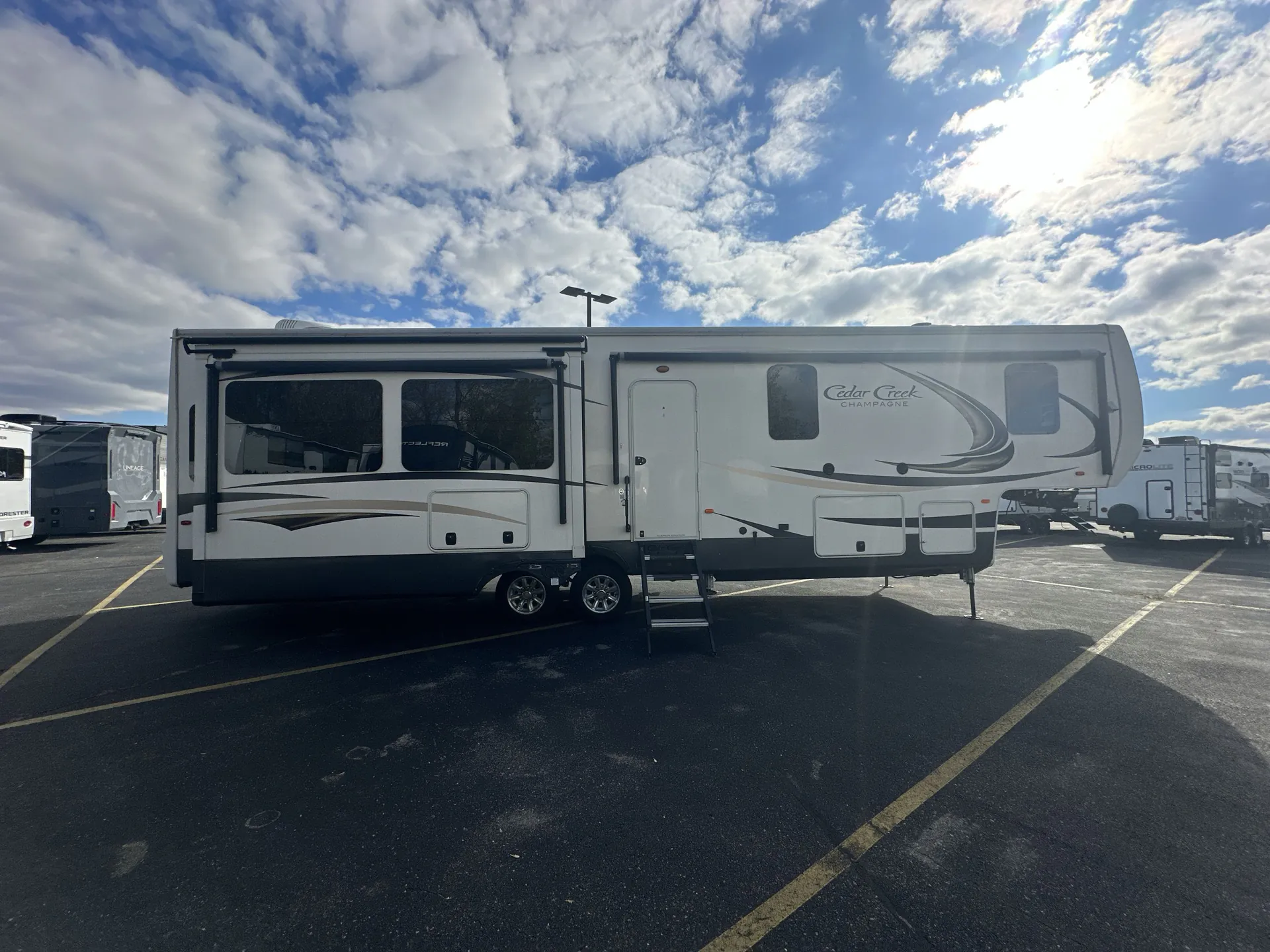 2019 Forest River Cedar Creek 38EL — living area main