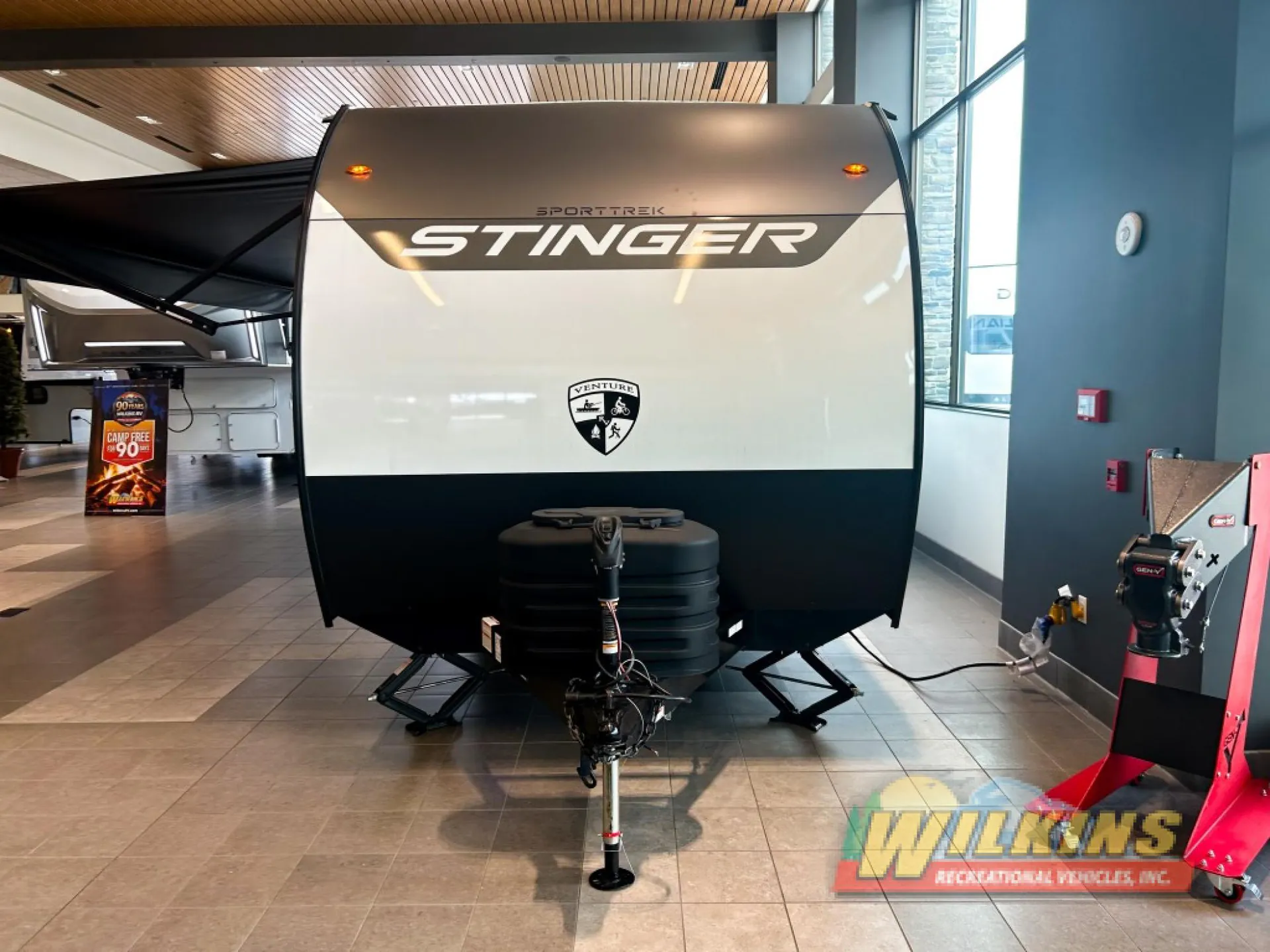 2026 Venture RV SportTrek Stinger STS232VRL - Photo 3