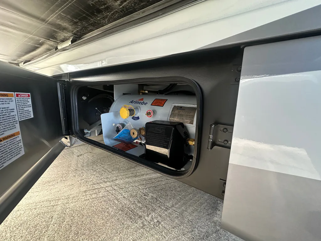 2026 Tiffin Wayfarer 25 XPW, Photos photo 22