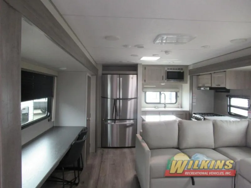 2026 Coachmen Catalina Legacy Edition 323MAZE - Photo 4