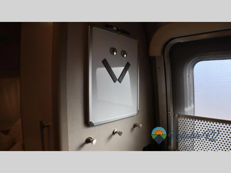 2026 Airstream Caravel 20FB - Photo 4
