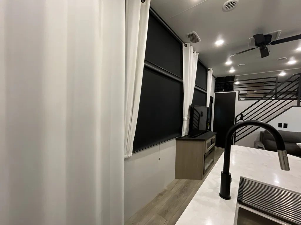 2026 Jayco Jay Flight Bungalow JayLoft, Photos photo 6
