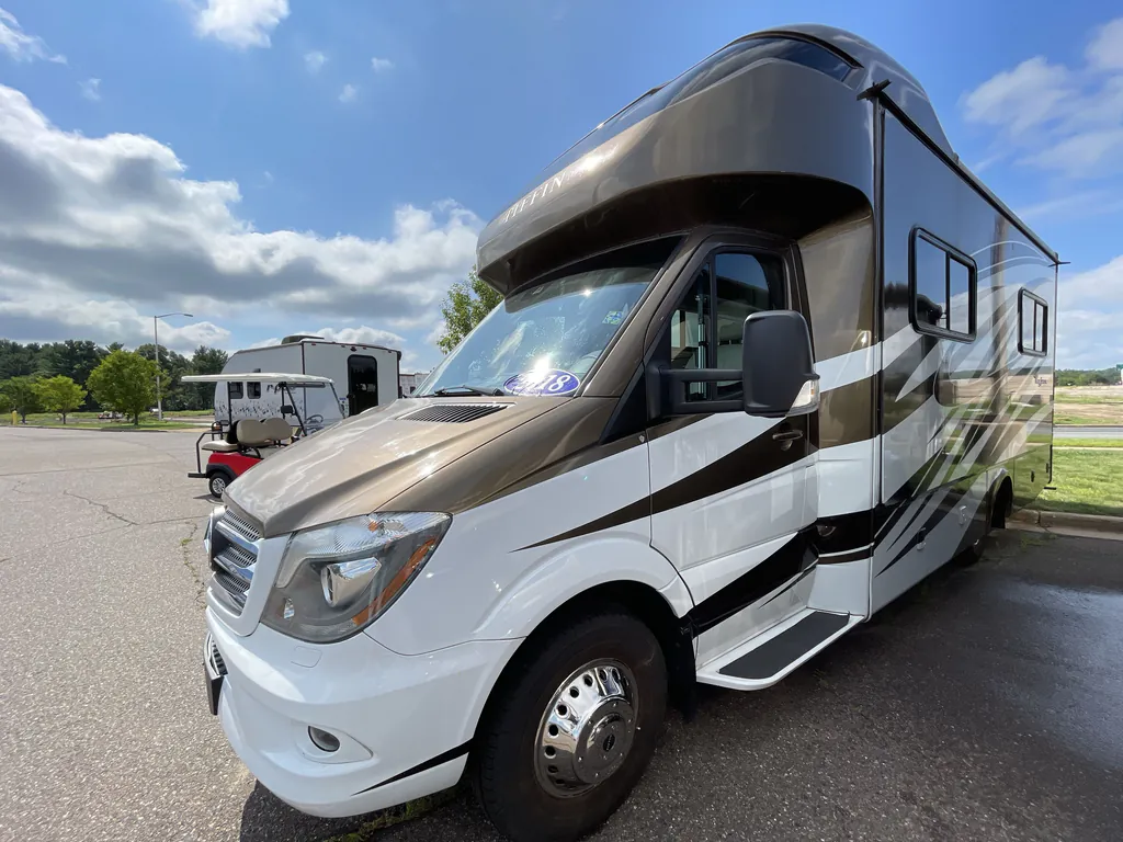 2018 Tiffin Wayfarer 24 FW, Photos photo 6