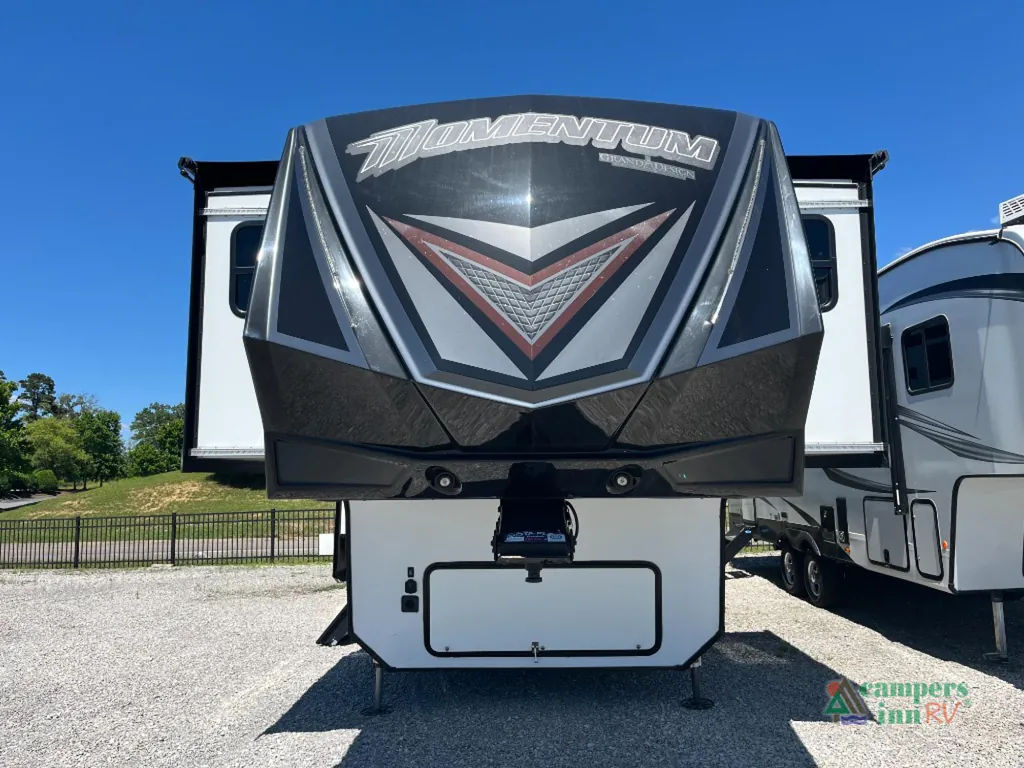 2018 Grand Design Momentum 376TH, Photos photo 4