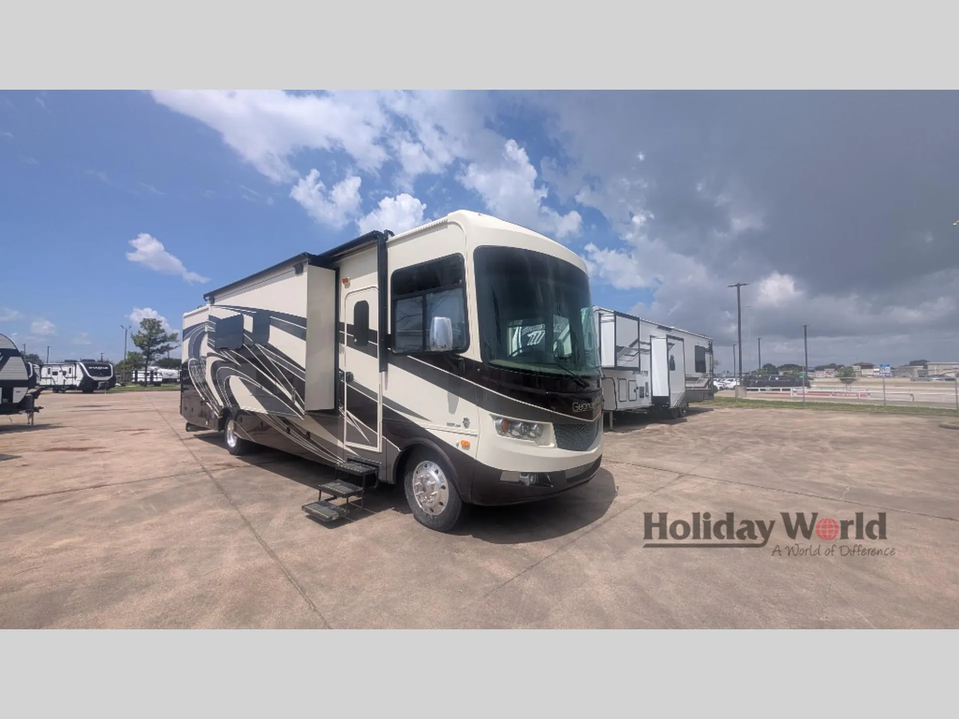 2018 Forest River Georgetown XL 377TS - Photo 2