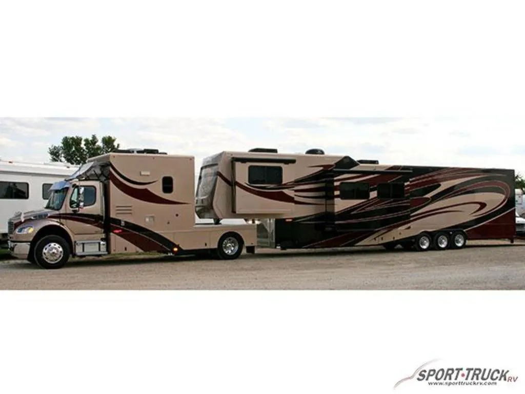 2016 Renegade Garage and Living Quarters RST44TA - Photo 3