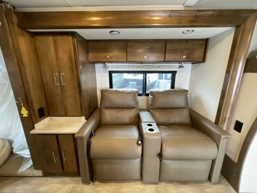 2019 Tiffin Wayfarer 24 FW, Photos photo 6