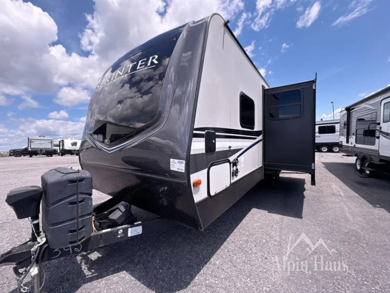 2019 Keystone RV Sprinter Campfire Edition 26RB - Photo 4