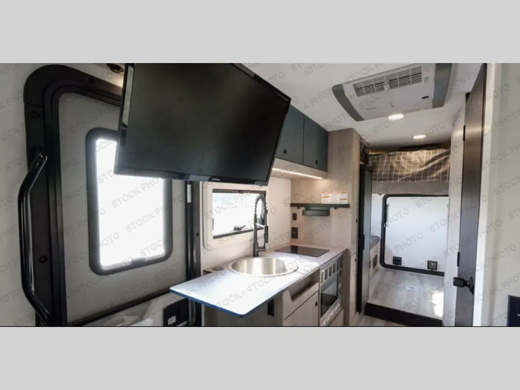 2027 Forest River Forester PM 2031RP - Photo 3
