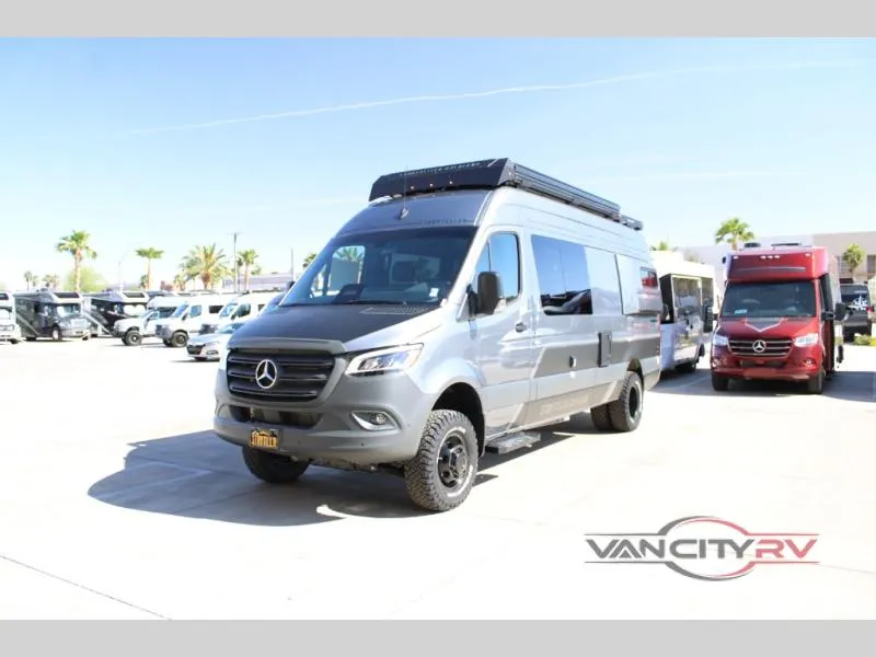 2026 Storyteller Overland Storyteller Overland Crew MODE XL - Main photo