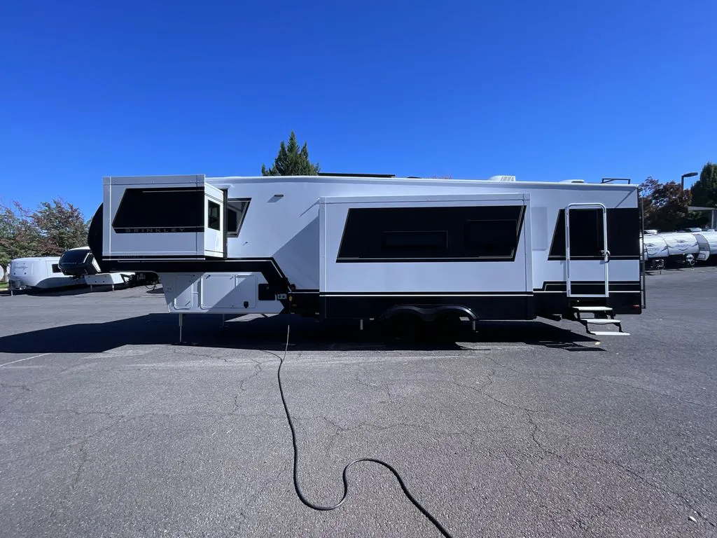 2026 Brinkley Model Z 3515, Photos photo 3