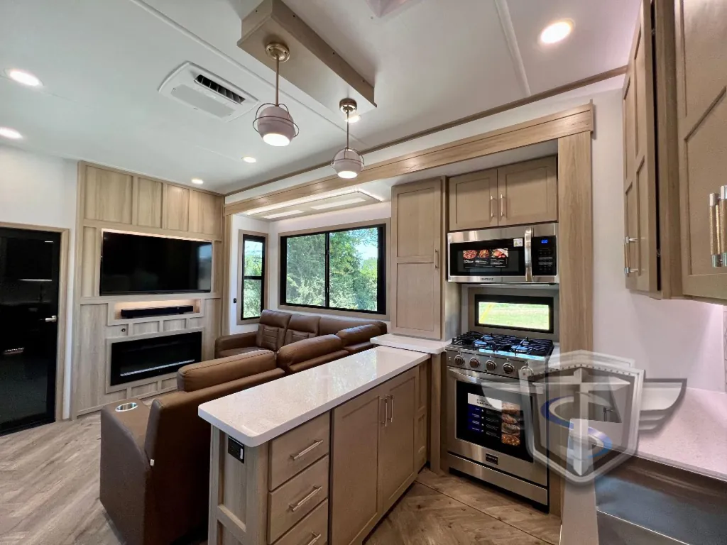 2026 Keystone Raptor 441, Photos photo 23