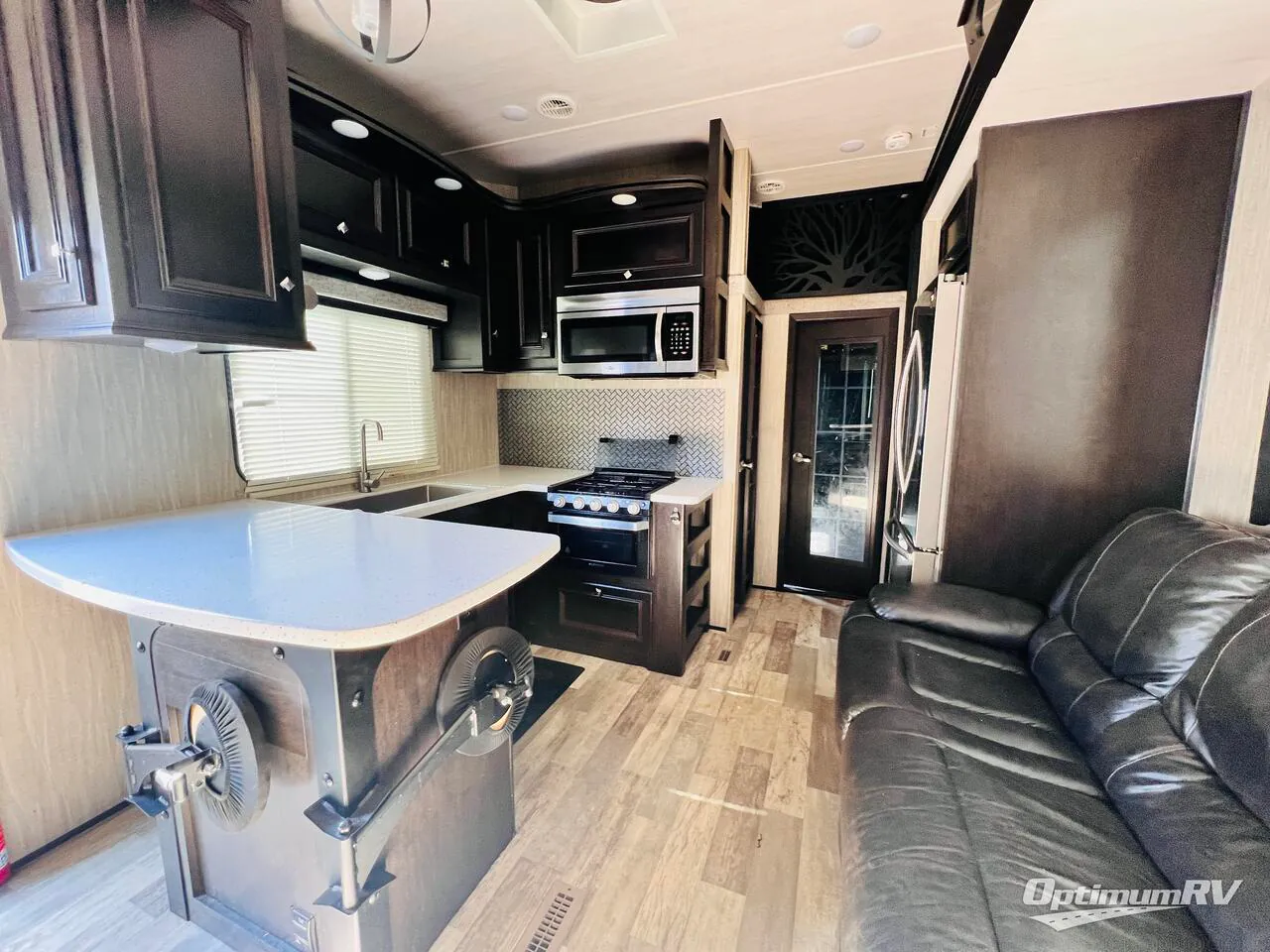 2019 Heartland Road Warrior 387