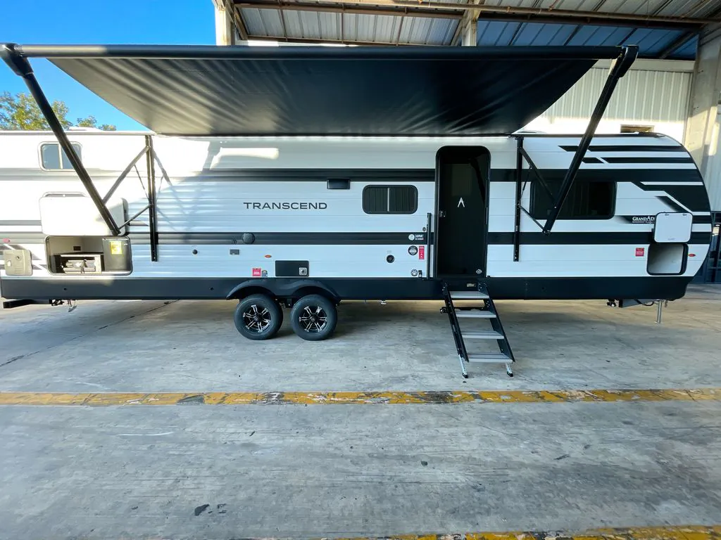 2027 Grand Design Transcend 335BHT, Photos photo 8