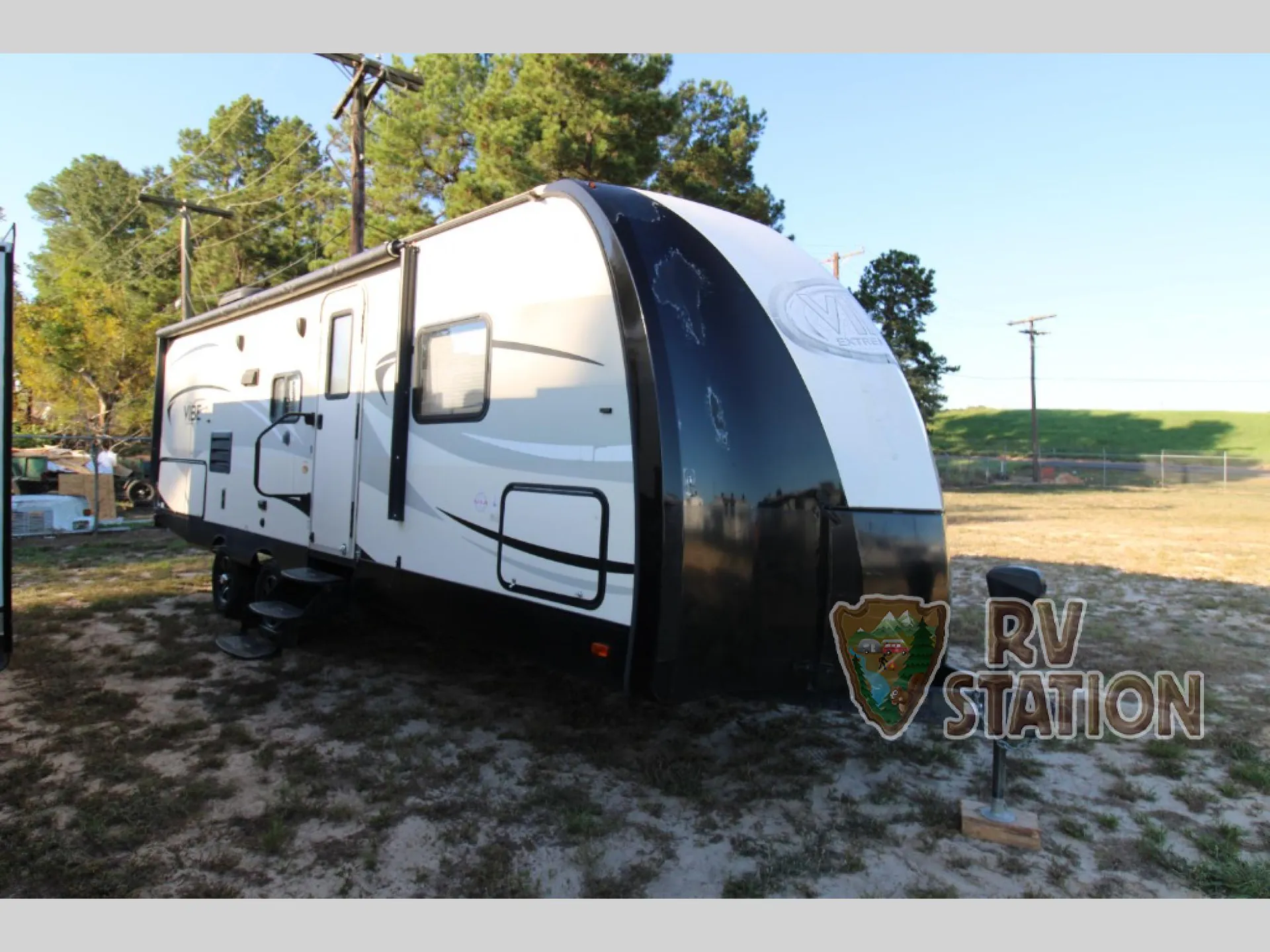 2015 Forest River Vibe 236RBS