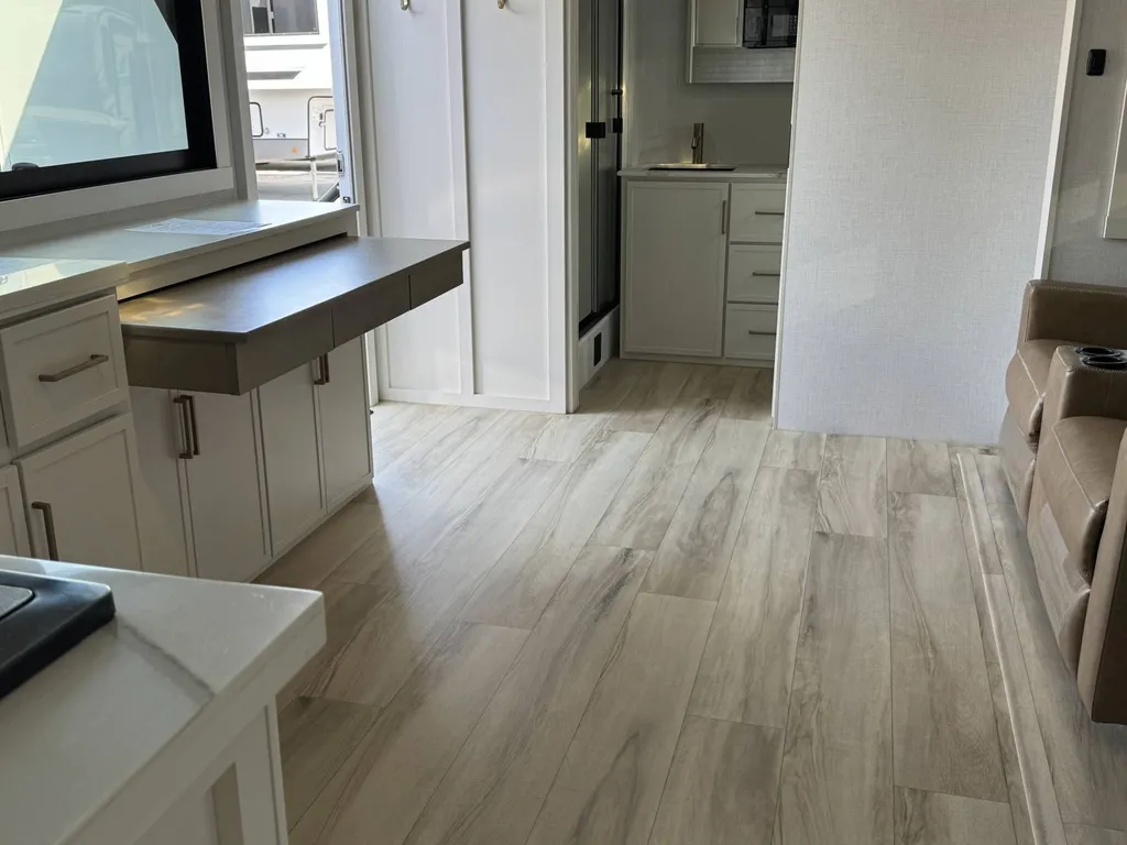 2025 Brinkley MODEL I 265, Photos photo 23