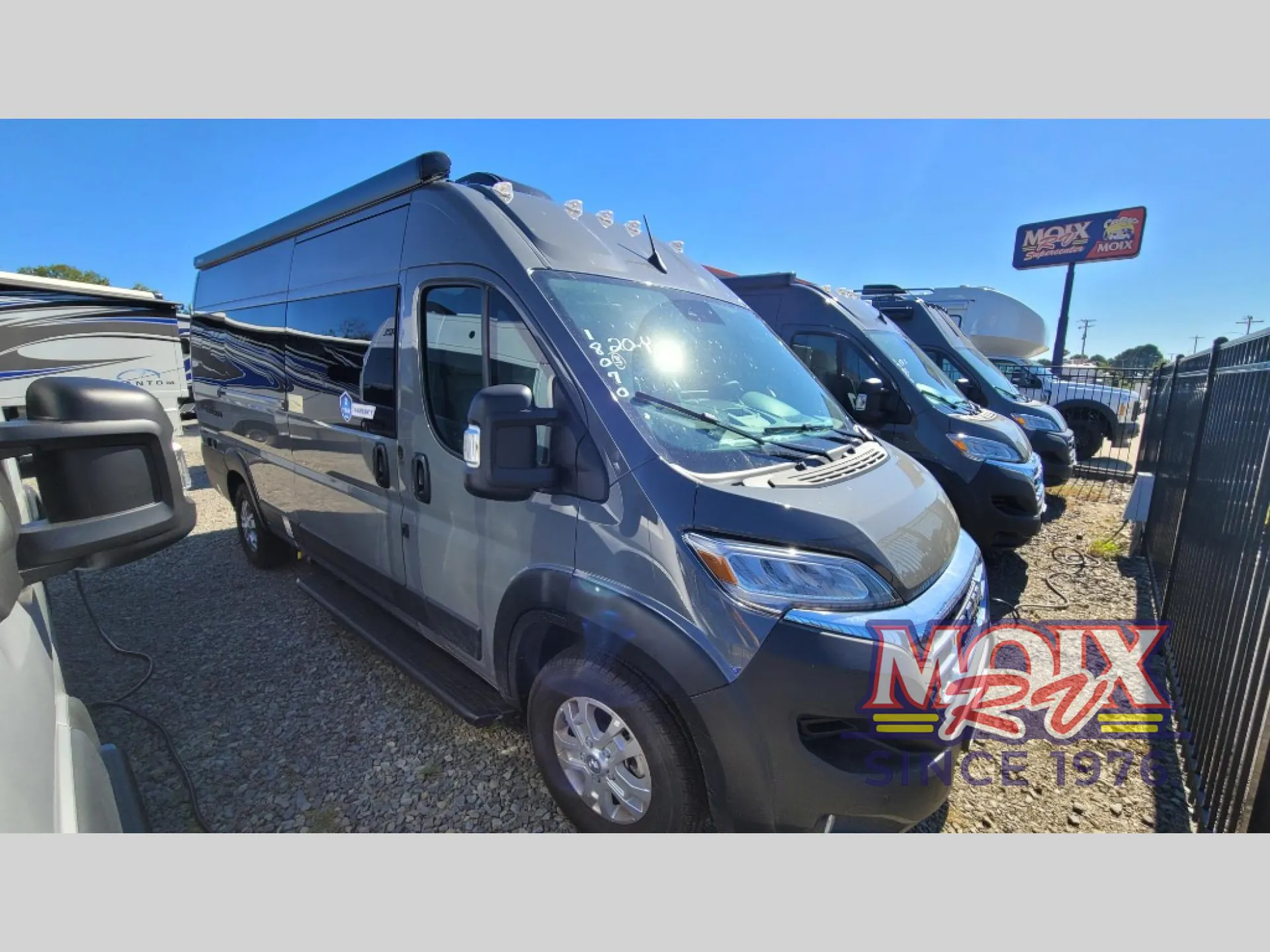 2027 Thor Motor Coach Tellaro 20Y