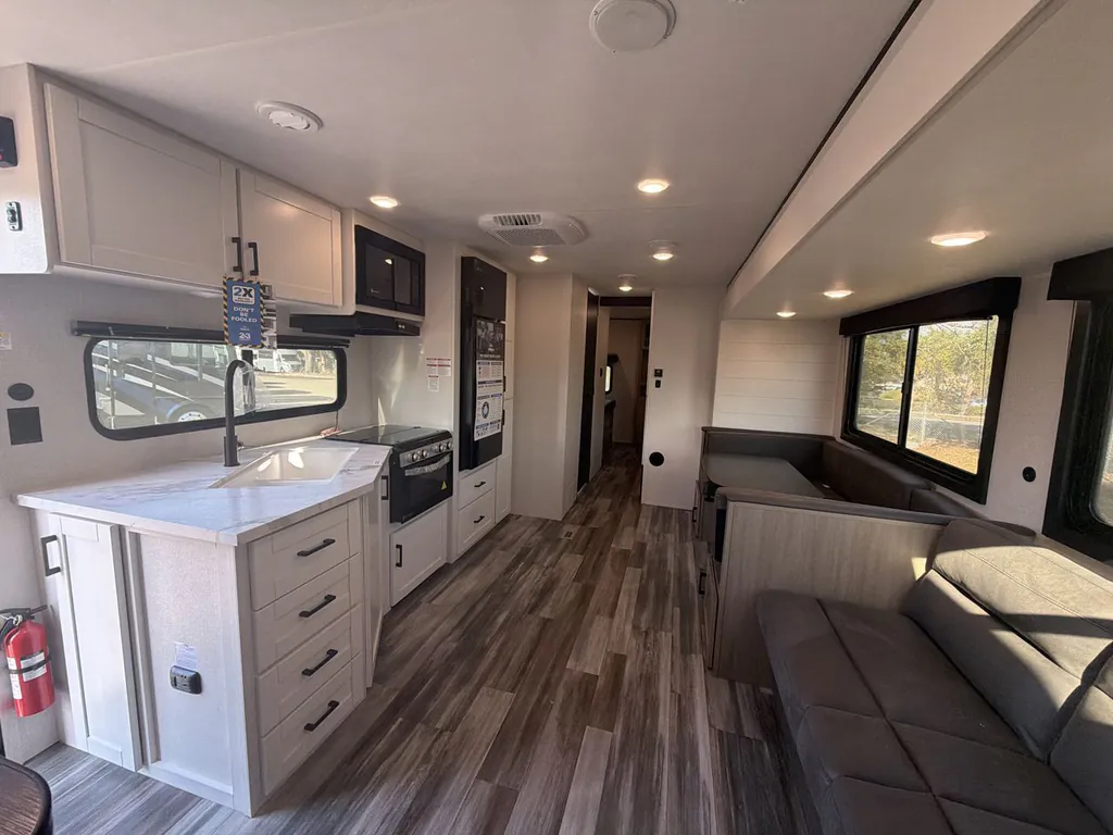 2026 Jayco Jay Flight SLX 321BDS, Photos photo 13