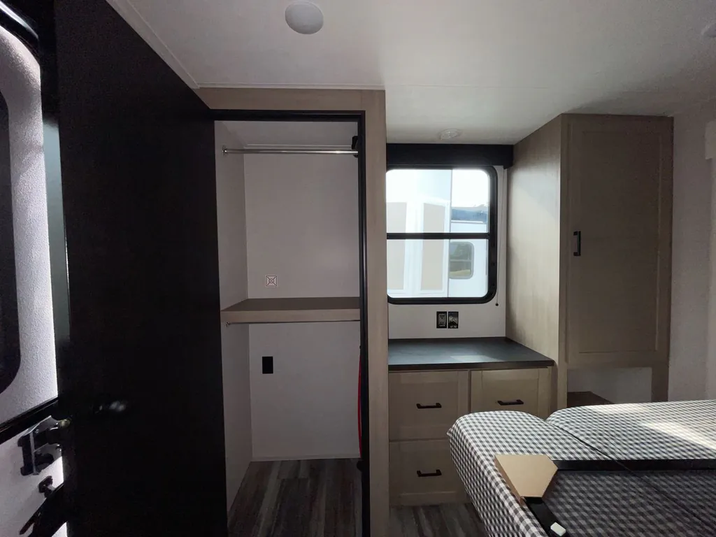 2026 Jayco Jay Flight Bungalow 404LOFT DS, Photos photo 35