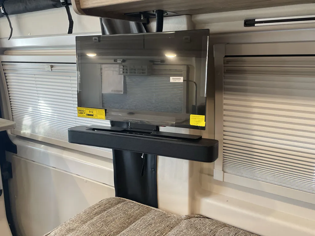 2026 Winnebago Travato 59KL, Photos photo 14