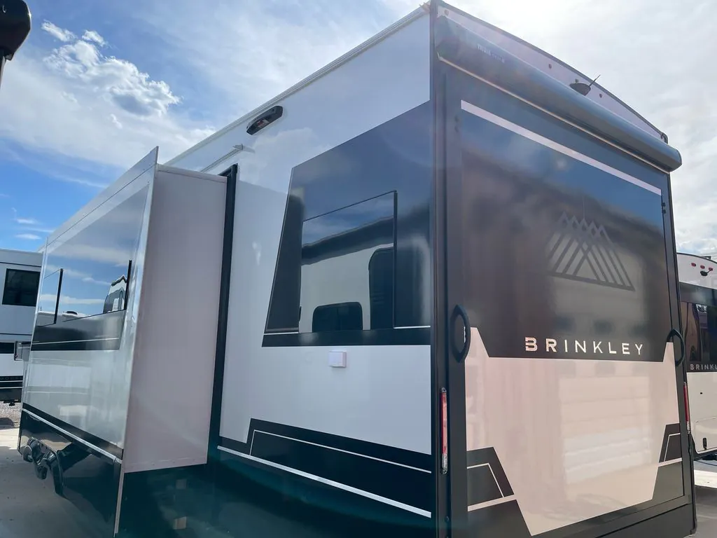 2026 Brinkley Model Z 3420 - Photo 4