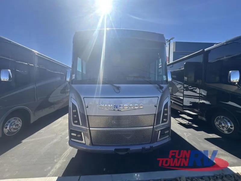 2025 Winnebago Vista 33K - Photo 3
