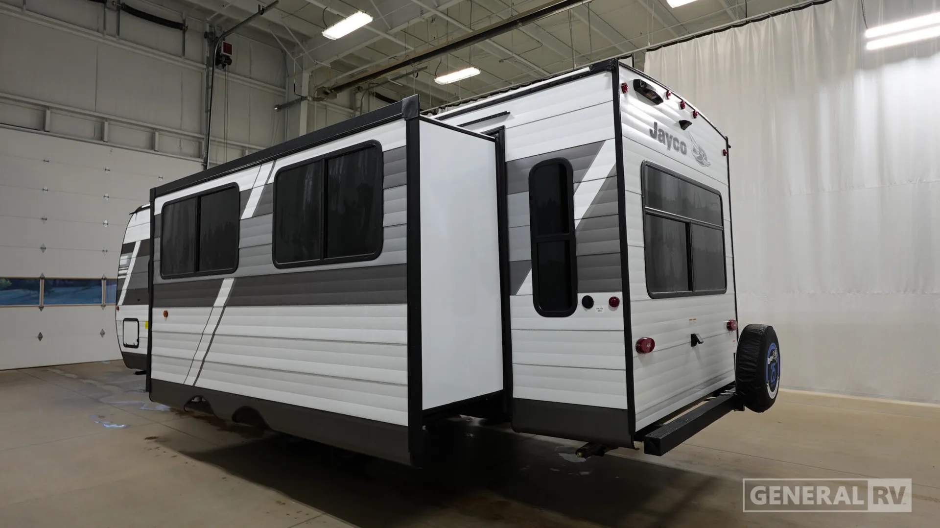 2027 Jayco Jay Flight SLX 262RLS - Photo 4