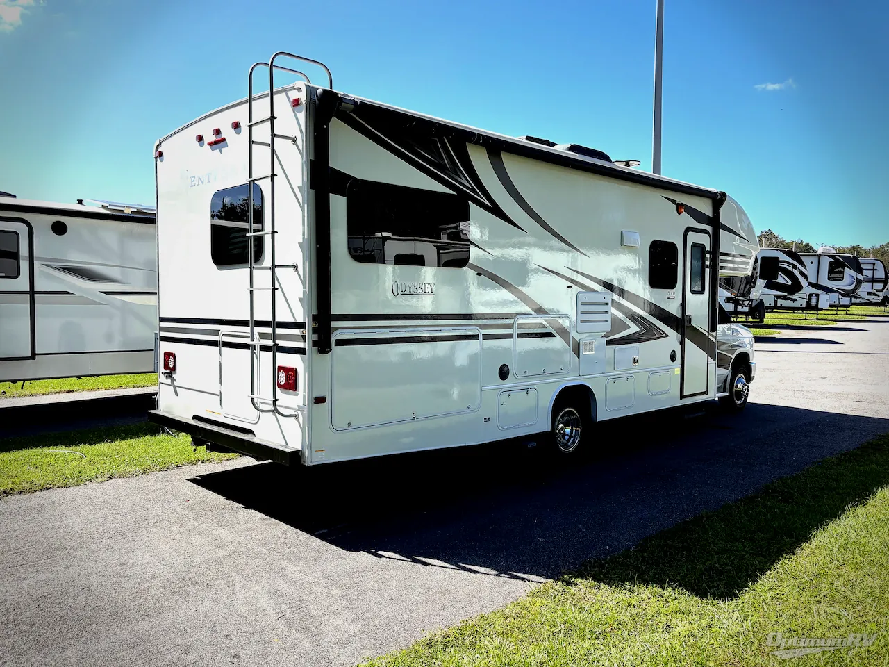 2019 Entegra Coach Odyssey 25R - Photo 3