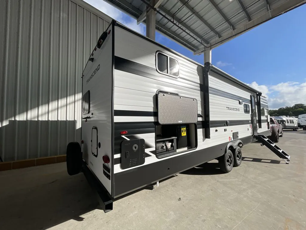 2027 Grand Design Transcend 335BHT, Photos photo 6