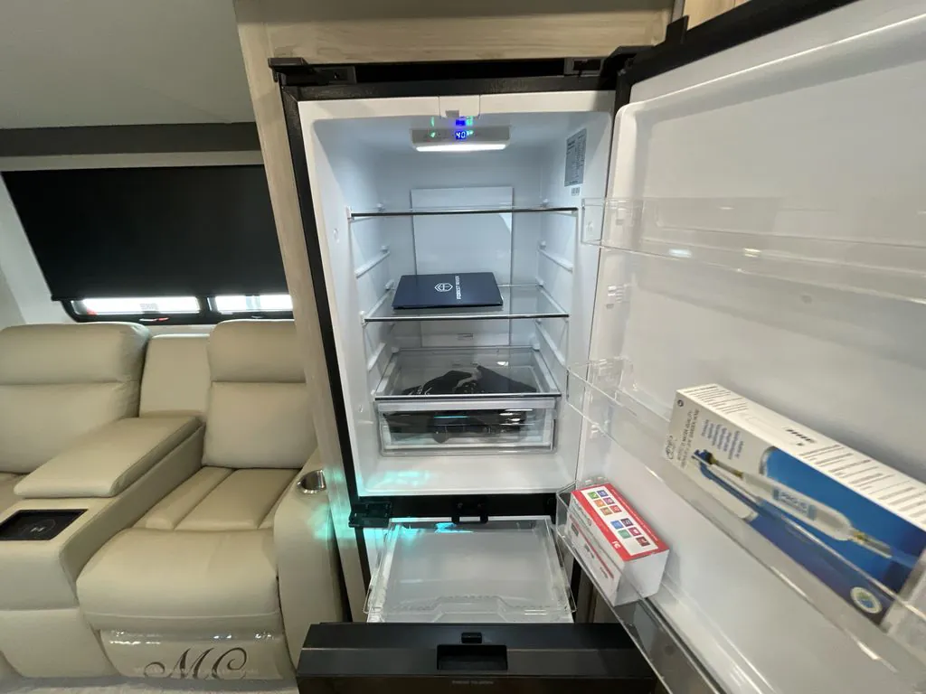 2027 Forest River Rockwood Mini Lite 2523MBR — Photo 7